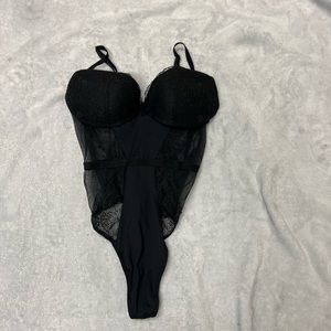 Never worn. Bought for a boudoir photo shoot. Ended up not using it.